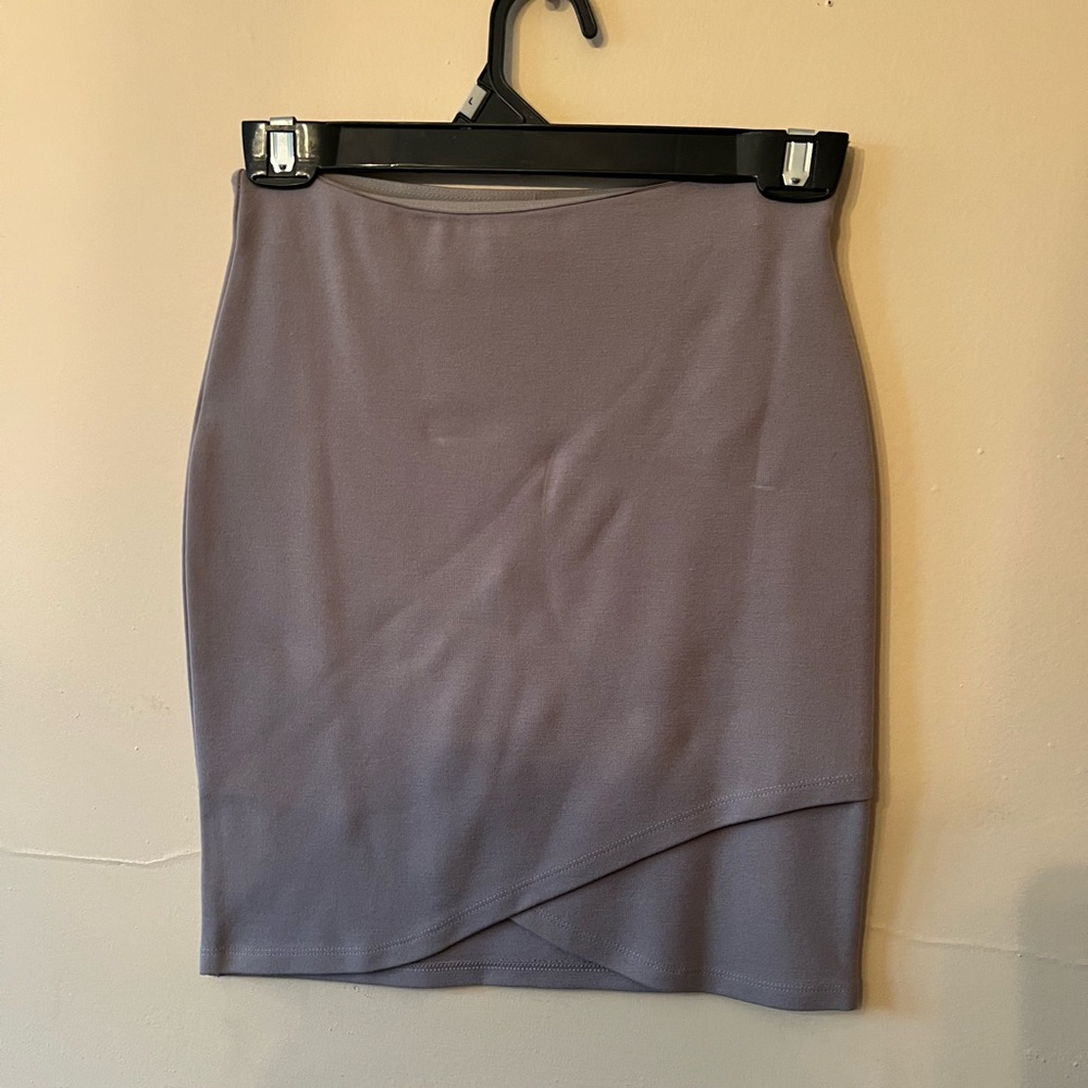 ARITZIA (Sunday Best collection) Matching crop top and mini skirt